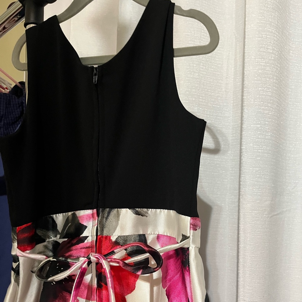 Girls party dress
